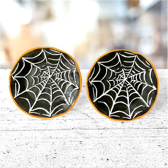 NWT Set of 2 Noble Excellence Halloween Spider Web Round Scalloped Salad Plate - Picture 1 of 4